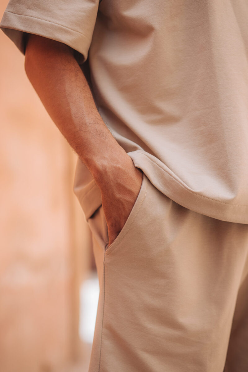 Oversized t-shirt with drop shoulders and shorts with elastic waistband - Beige - Image 3